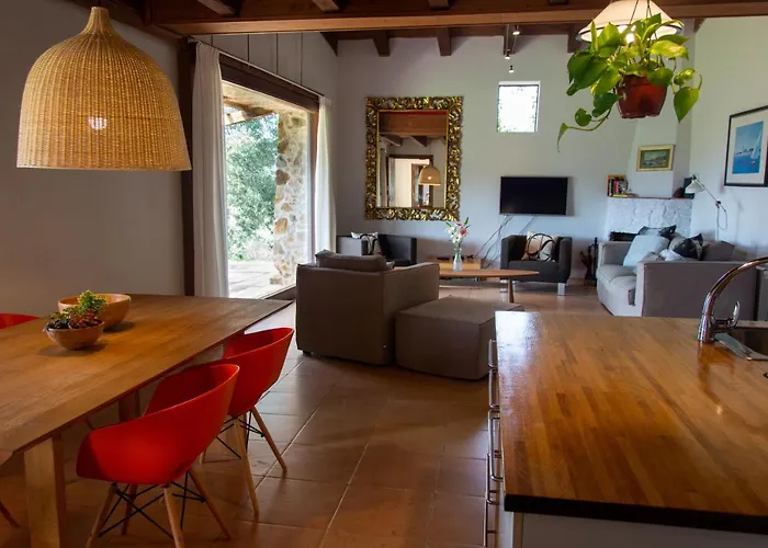 Negrell Casa de Férias *